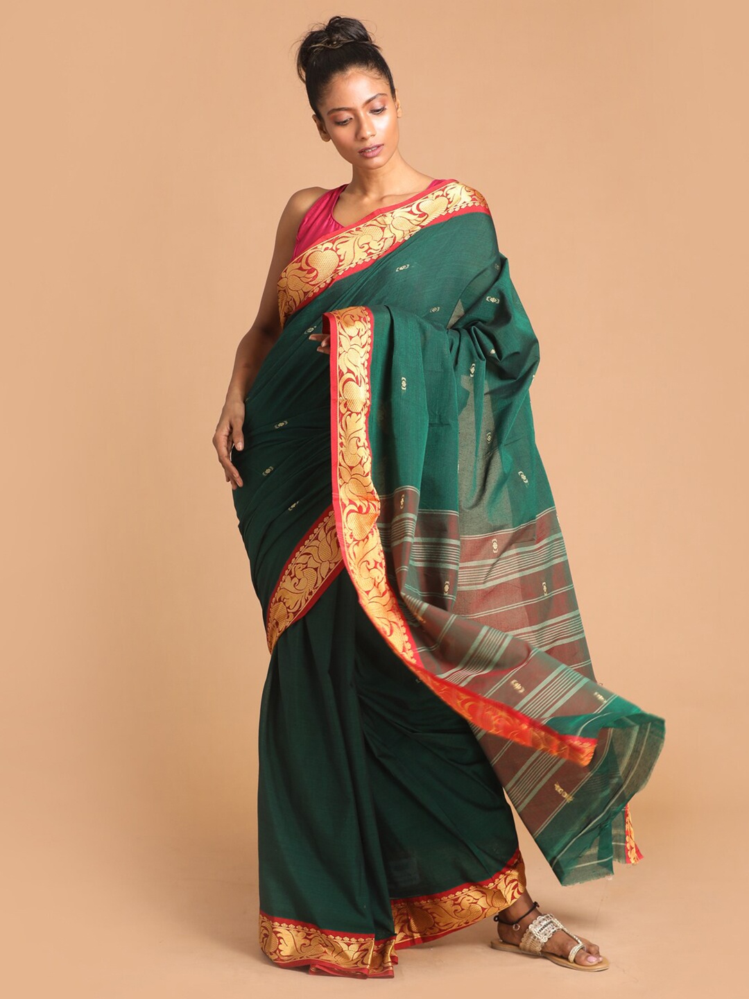 

Saranee Green & Red Ethnic Motifs Pure Cotton Saree