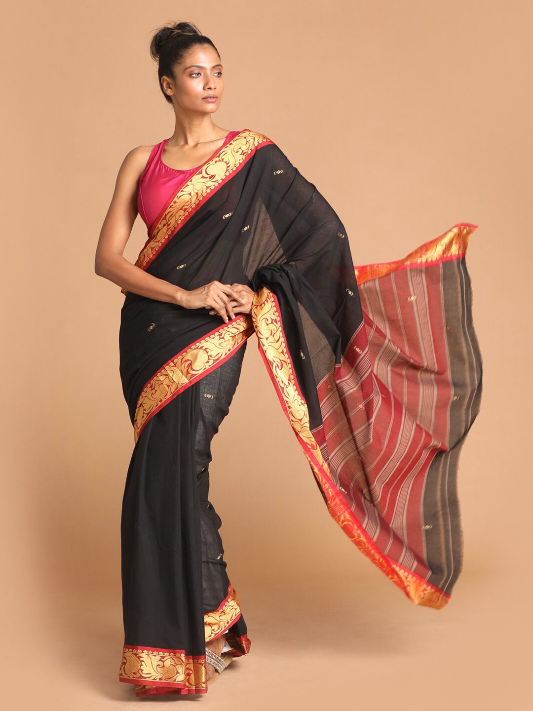 Saranee Black & Red Ethnic Motifs Pure Cotton Saree