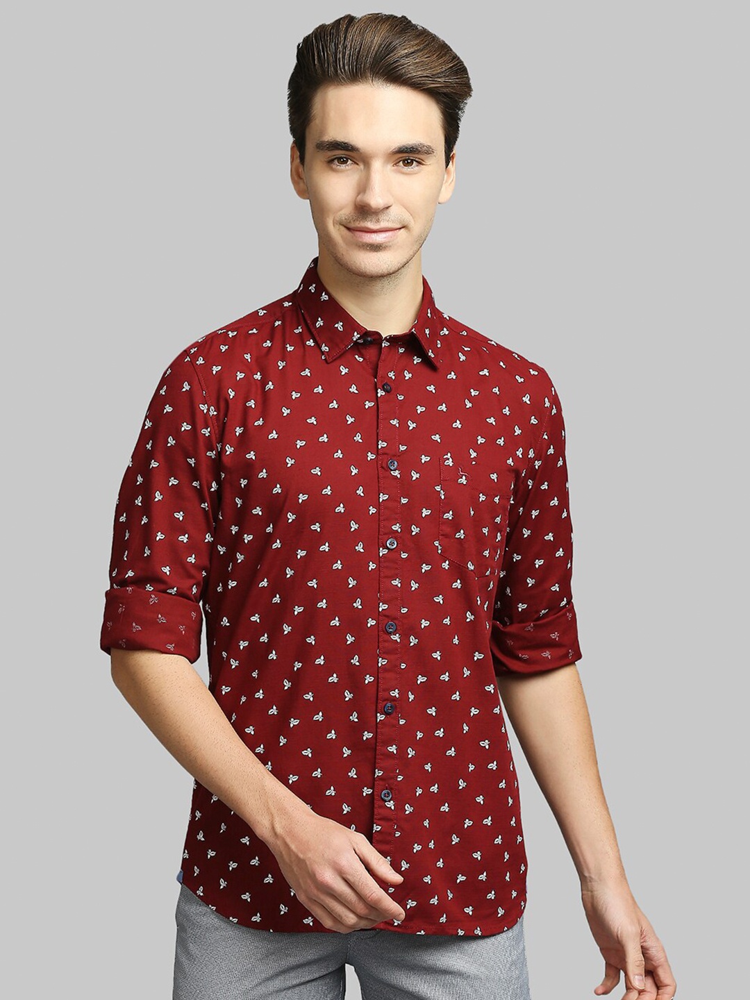 

Parx Men Red Slim Fit Floral Printed Casual Shirt