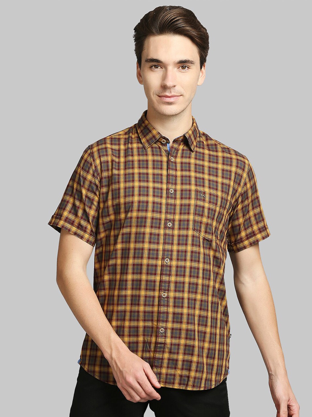 

Parx Men Green Slim Fit Checked Casual Shirt
