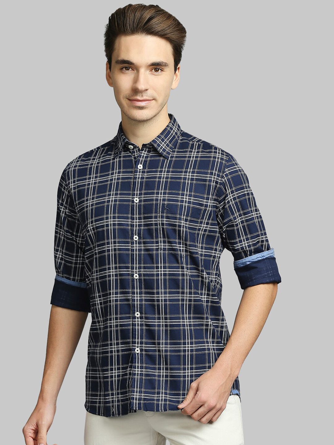 

Parx Men Navy Blue Slim Fit Tartan Checked Casual Shirt