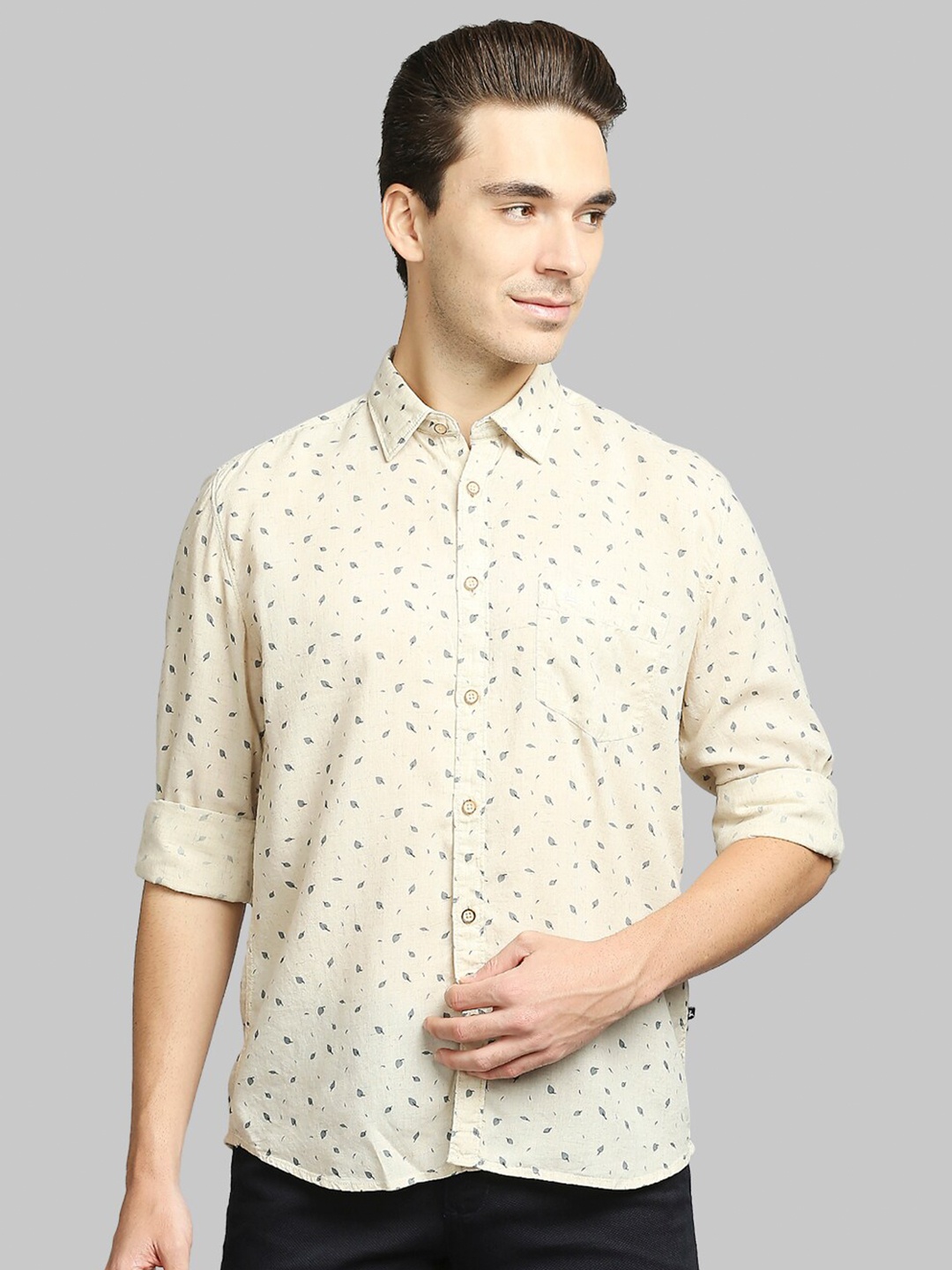 

Parx Men Yellow Slim Fit Floral Printed Casual Shirt