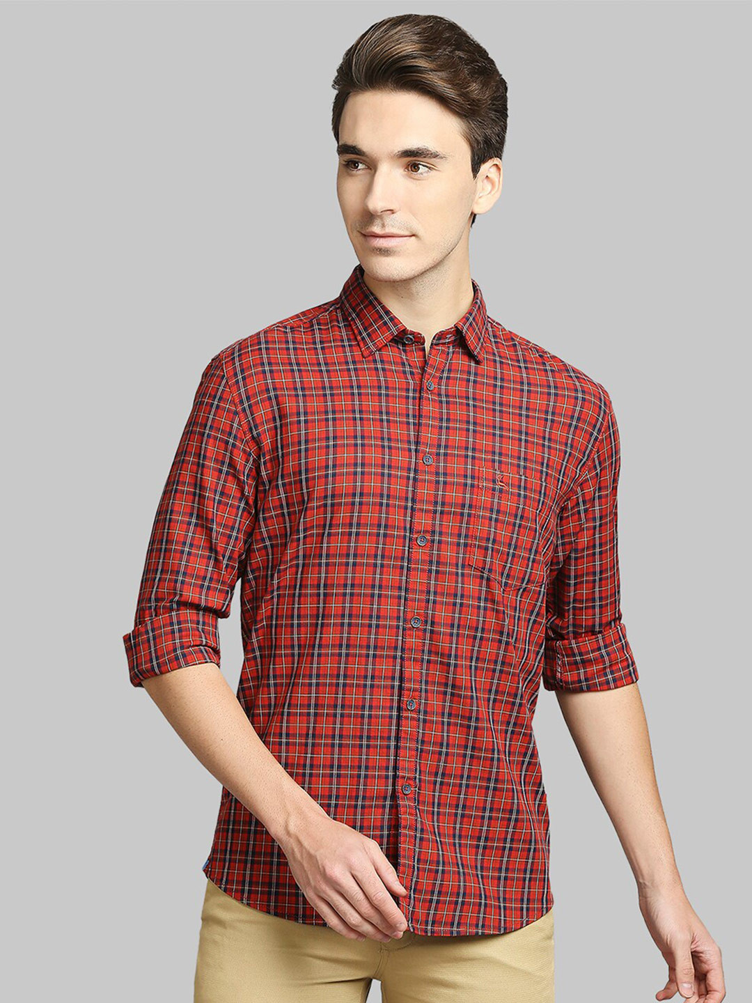 

Parx Men Red Slim Fit Checked Casual Shirt
