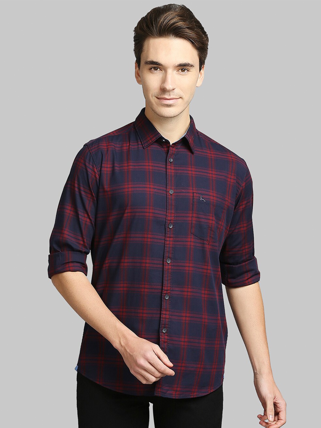 

Parx Men Red & Blue Slim Fit Checked Casual Shirt