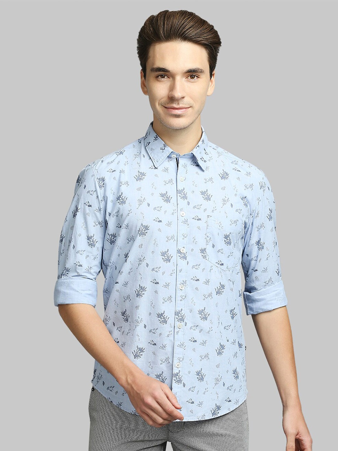 

Parx Men Blue Slim Fit Floral Printed Casual Shirt