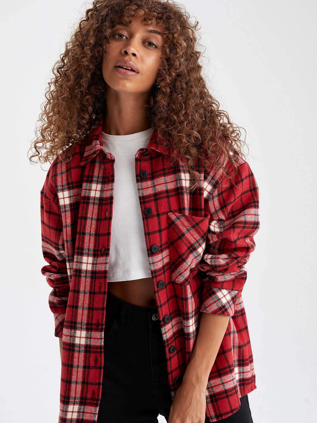 

DeFacto Women Red & White Windowpane Checked Oversized Casual Shirt