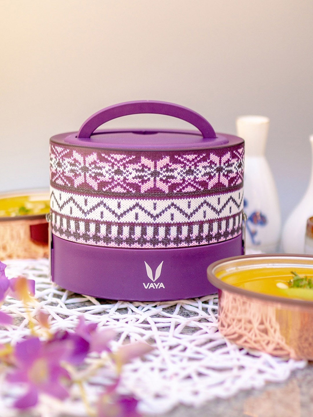 

Vaya Kids Purple & White Printed Stainless Steel Lunch Box - 600 ml
