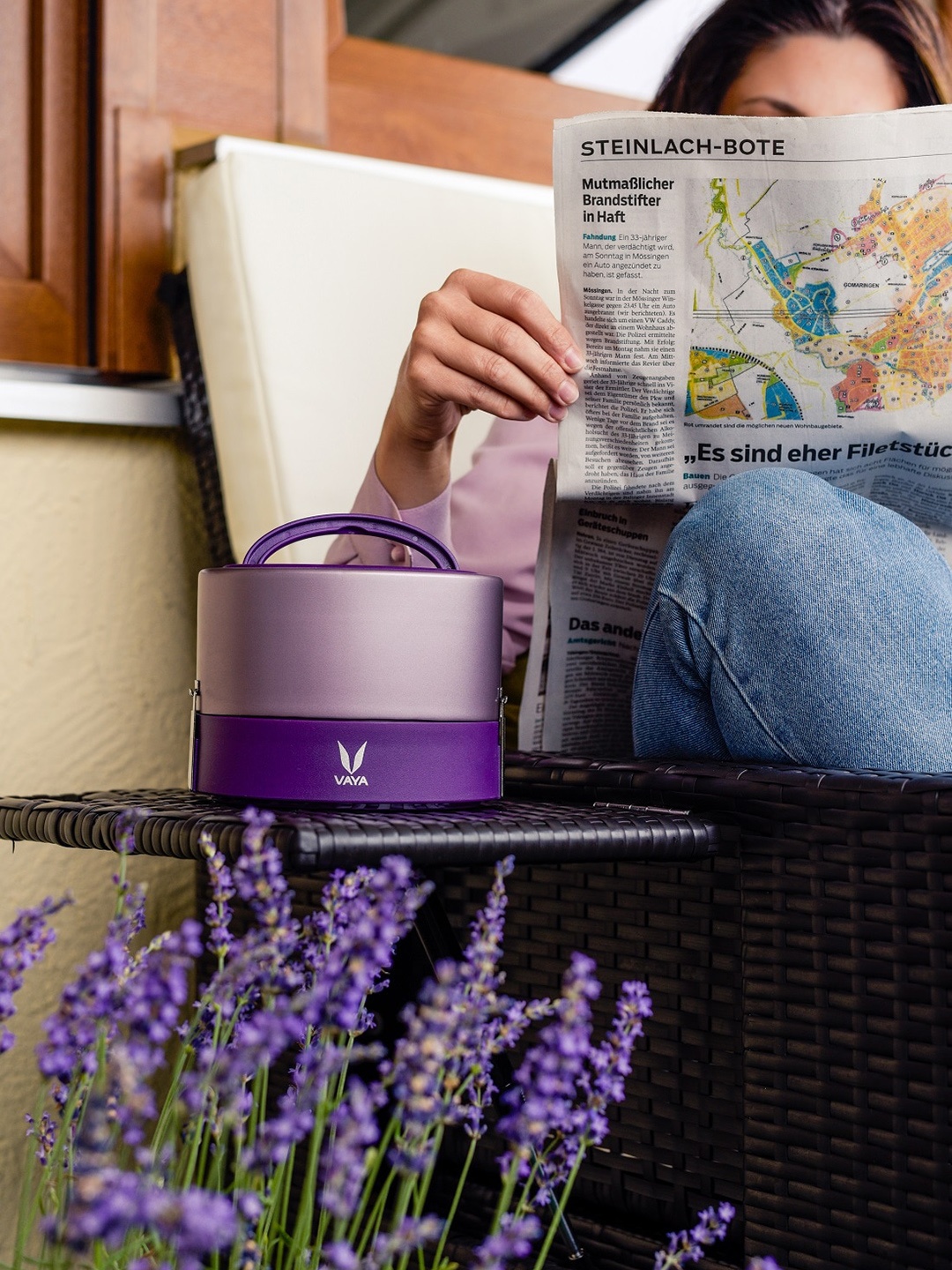 

Vaya Purple Lunch Box with Bagmat & Two Copper Finished Containers 1000ml