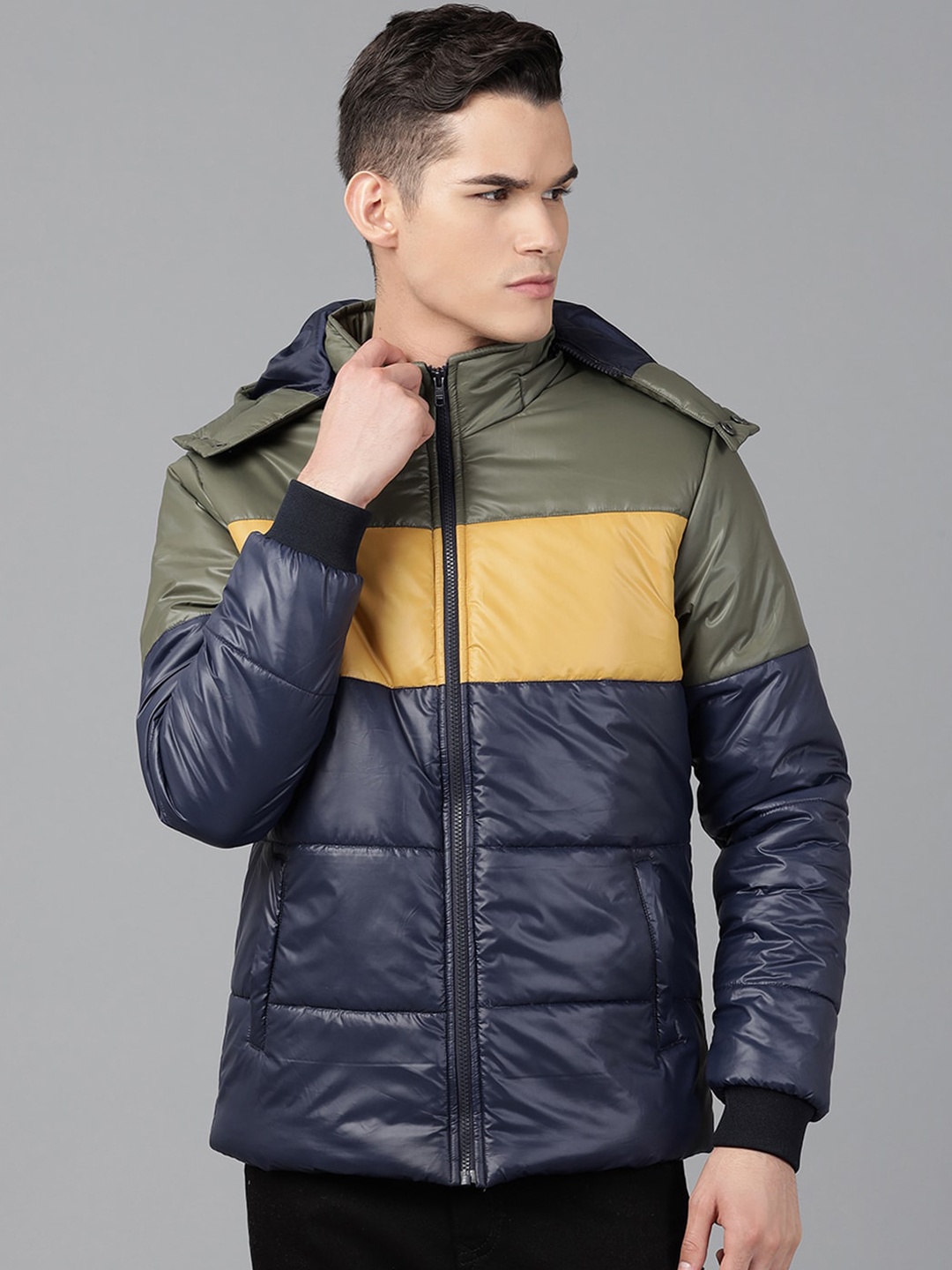 

Richlook Men Navy Blue Colourblocked Puffer Jacket