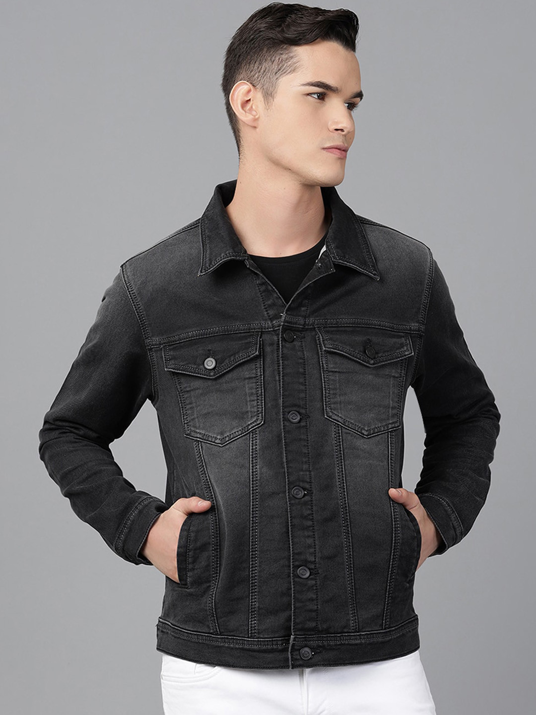 

Richlook Men Grey Washed Denim Jacket