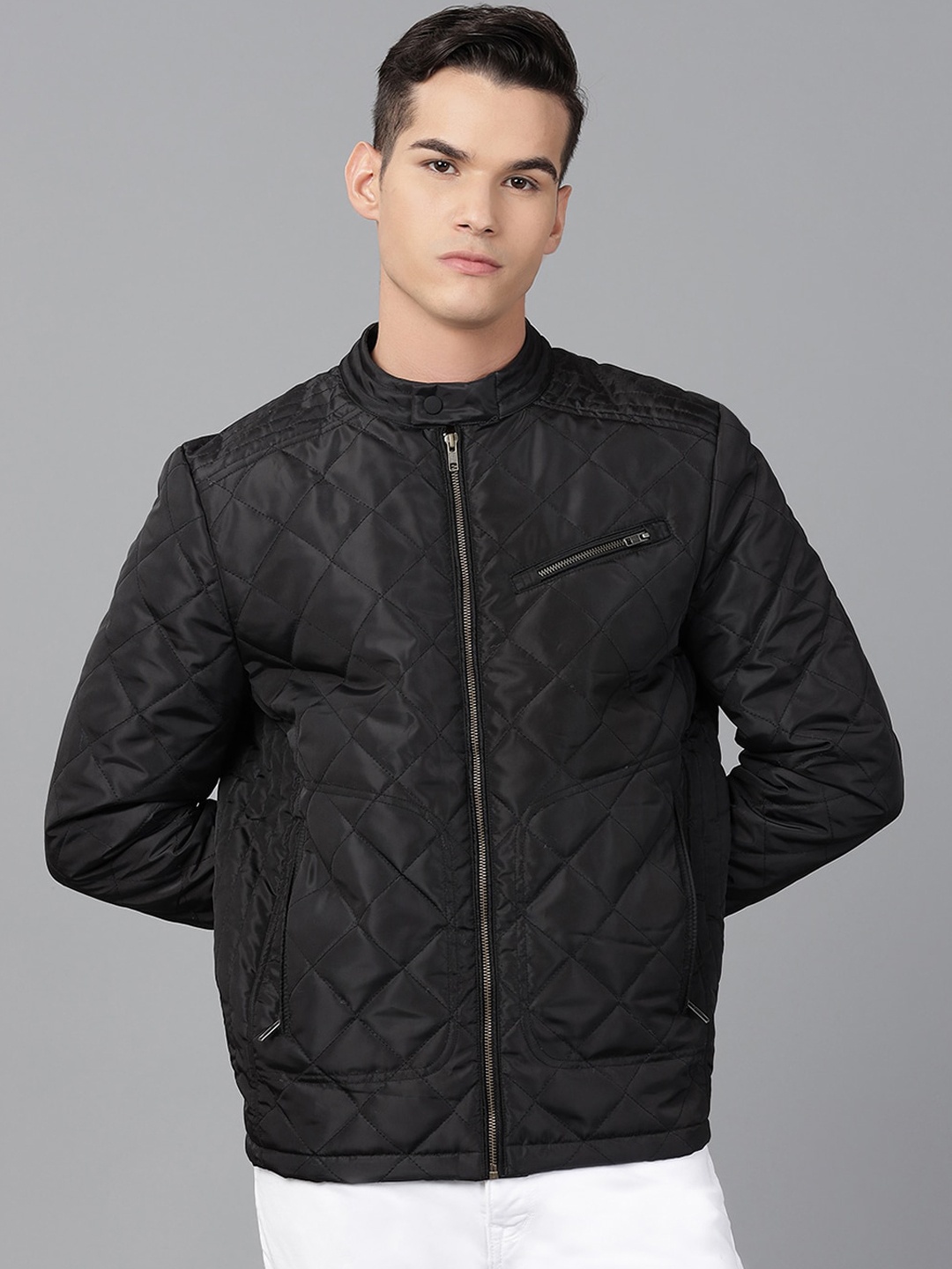 

Richlook Men Black Insulator Quilted Jacket