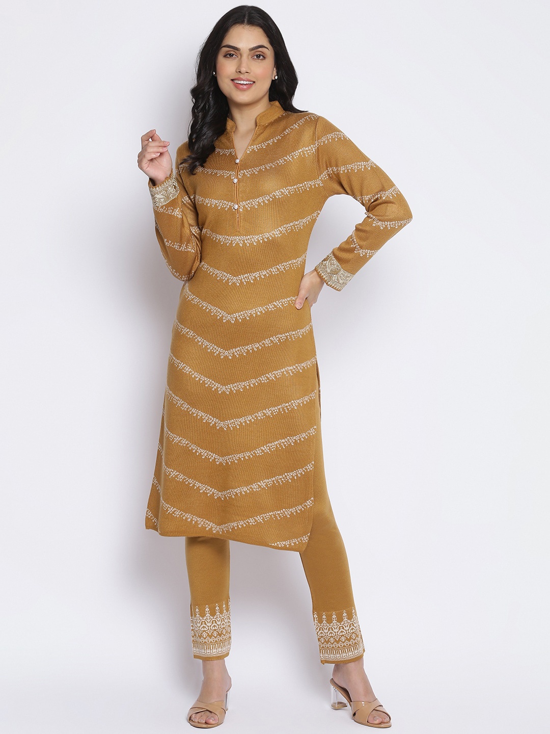 

MIKHAD Women Mustard Yellow Ethnic Motifs Printed Acrylic Kurta with Trousers