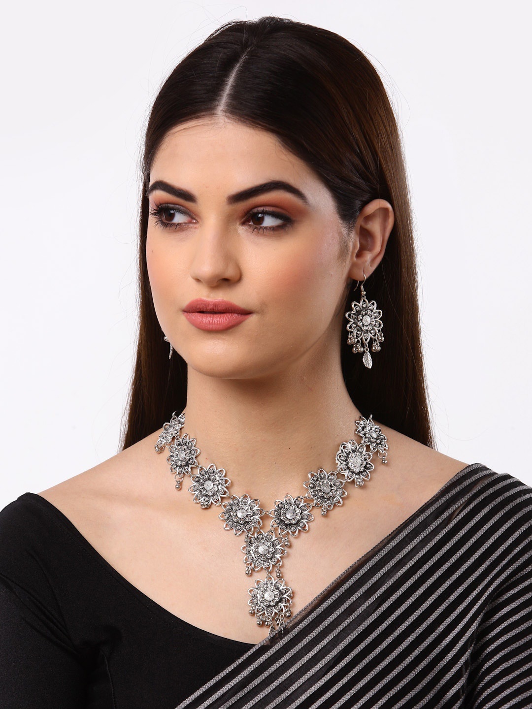 

Arrabi Oxidised Metallic-Toned Jewellery Set