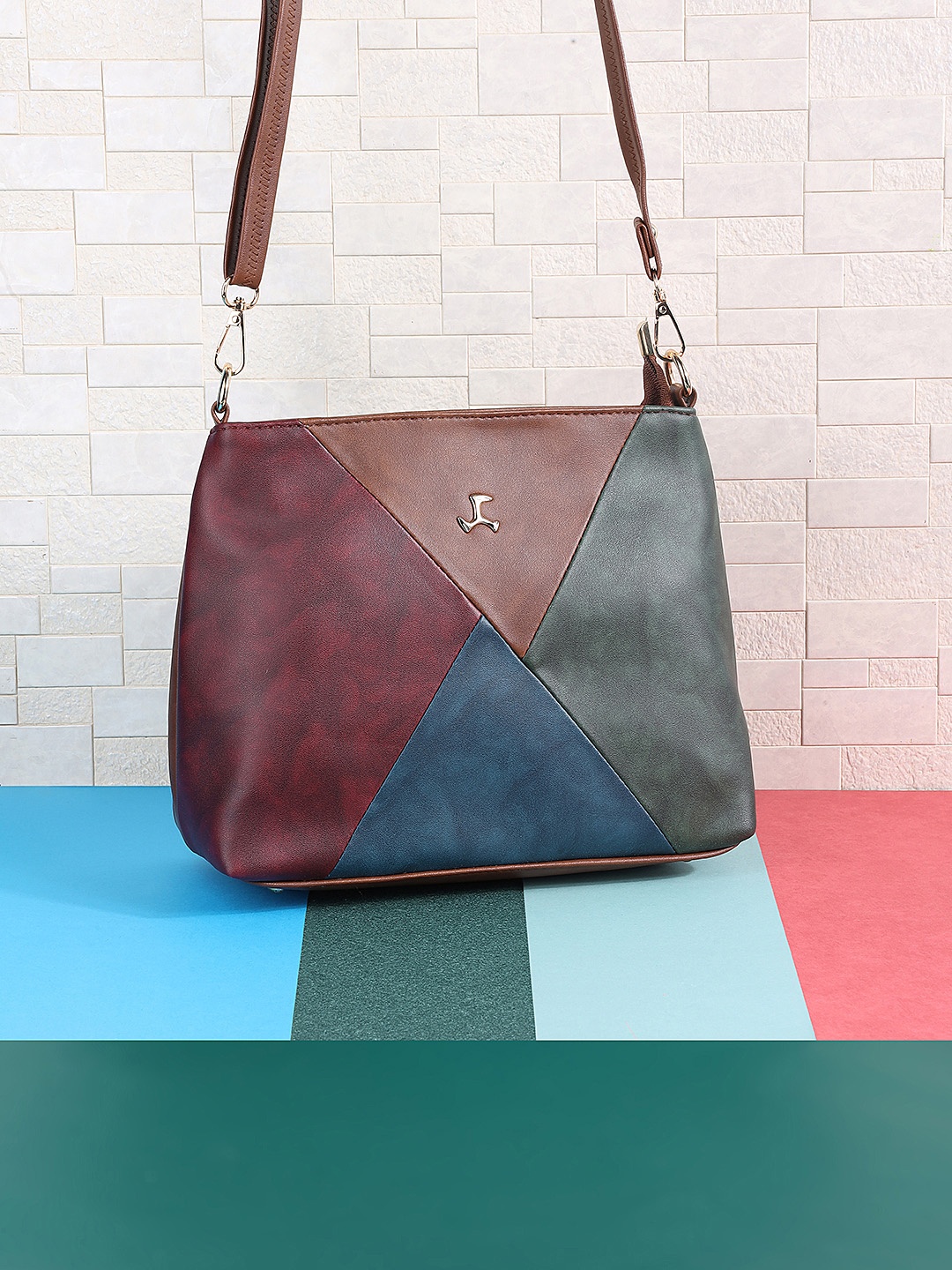 

Mochi Brown Colourblocked PU Oversized Structured Shoulder Bag with Cut Work