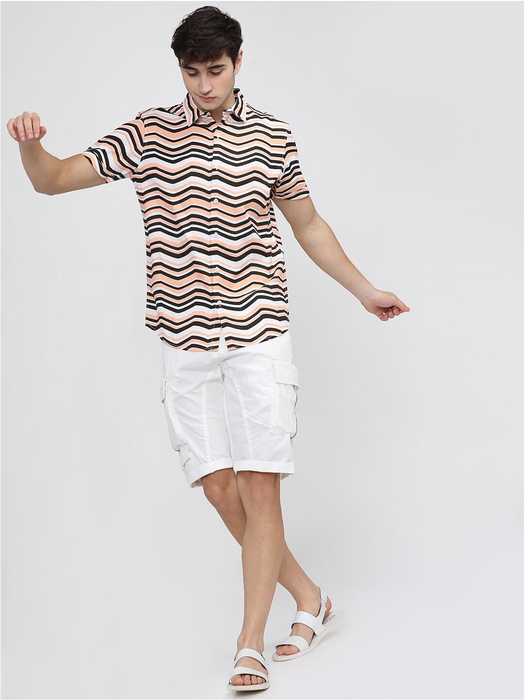 

HIGHLANDER Men White Slim Fit Printed Casual Shirt
