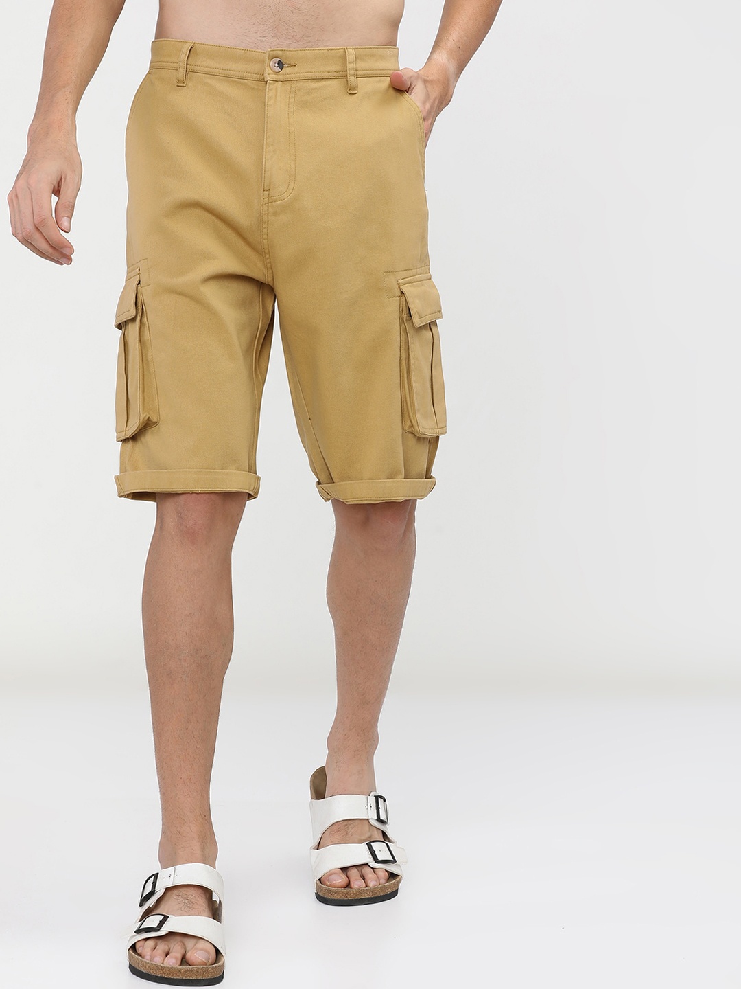 

HIGHLANDER Men Khaki Slim Fit Cargo Shorts