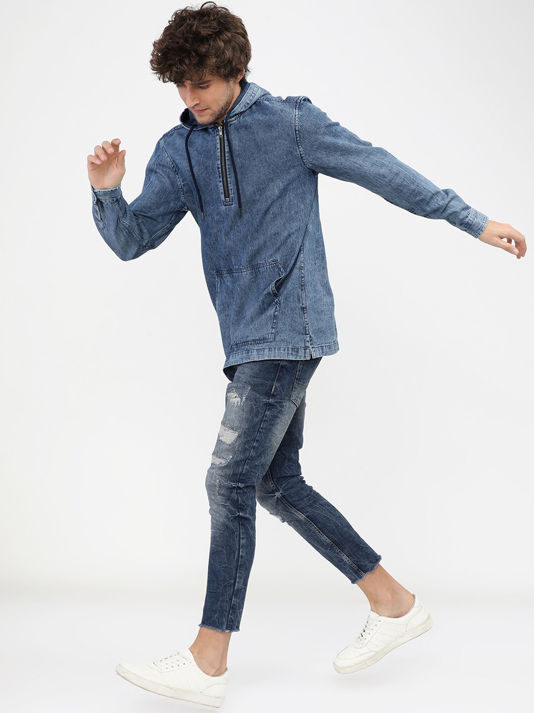 

LOCOMOTIVE Men Blue Slim Fit Faded Casual Shirt