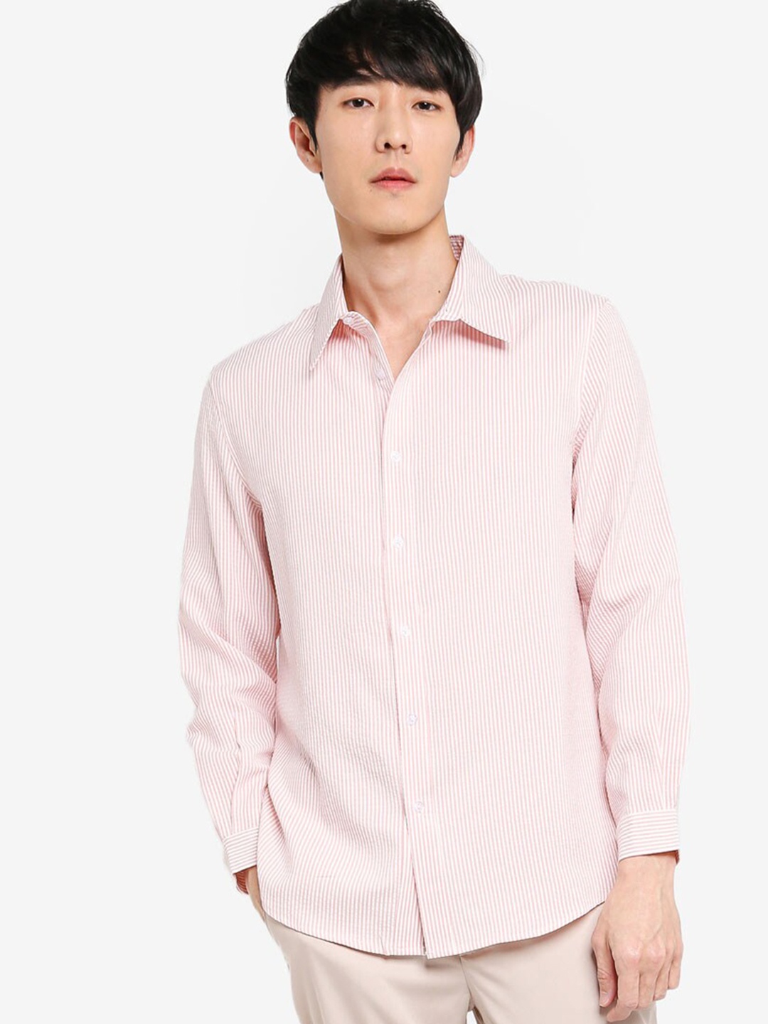

ZALORA BASICS Men Pink Striped Seersucker Casual Shirt
