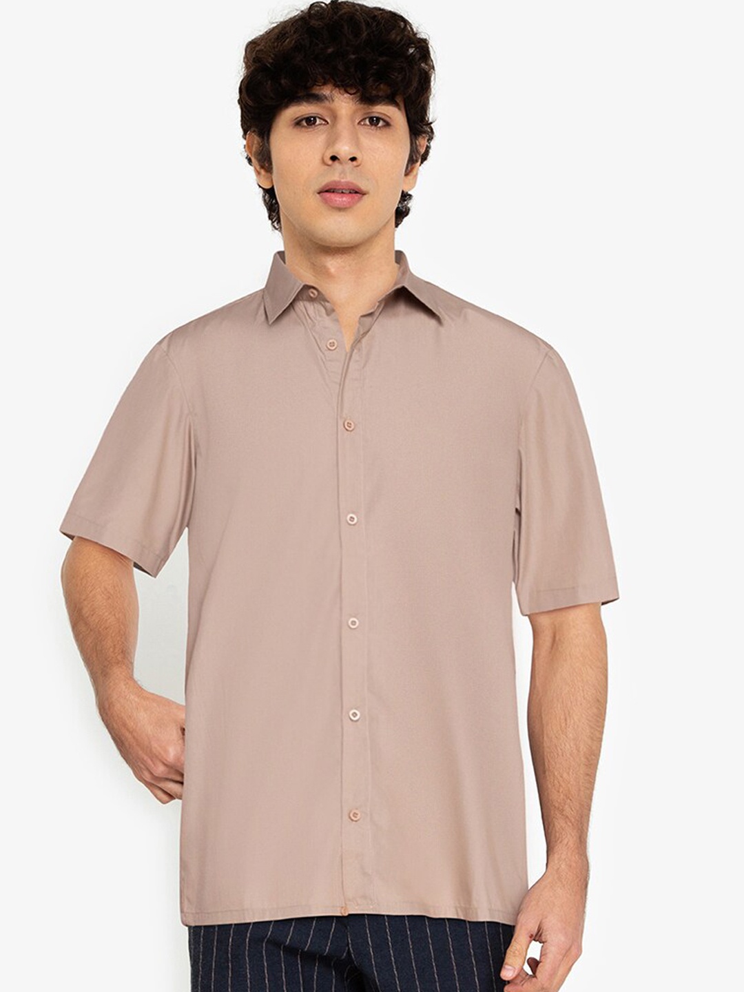 

ZALORA BASICS Men Brown Casual Shirt