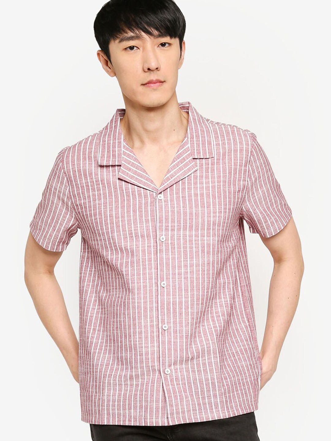 

ZALORA BASICS Men Pink Striped Casual Shirt