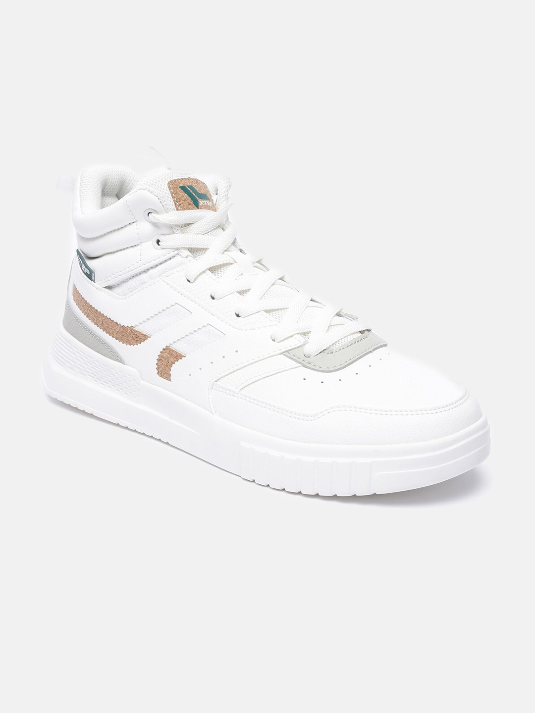

Xtep Men White High -Top Skateboarding Street Non-Marking Shoes