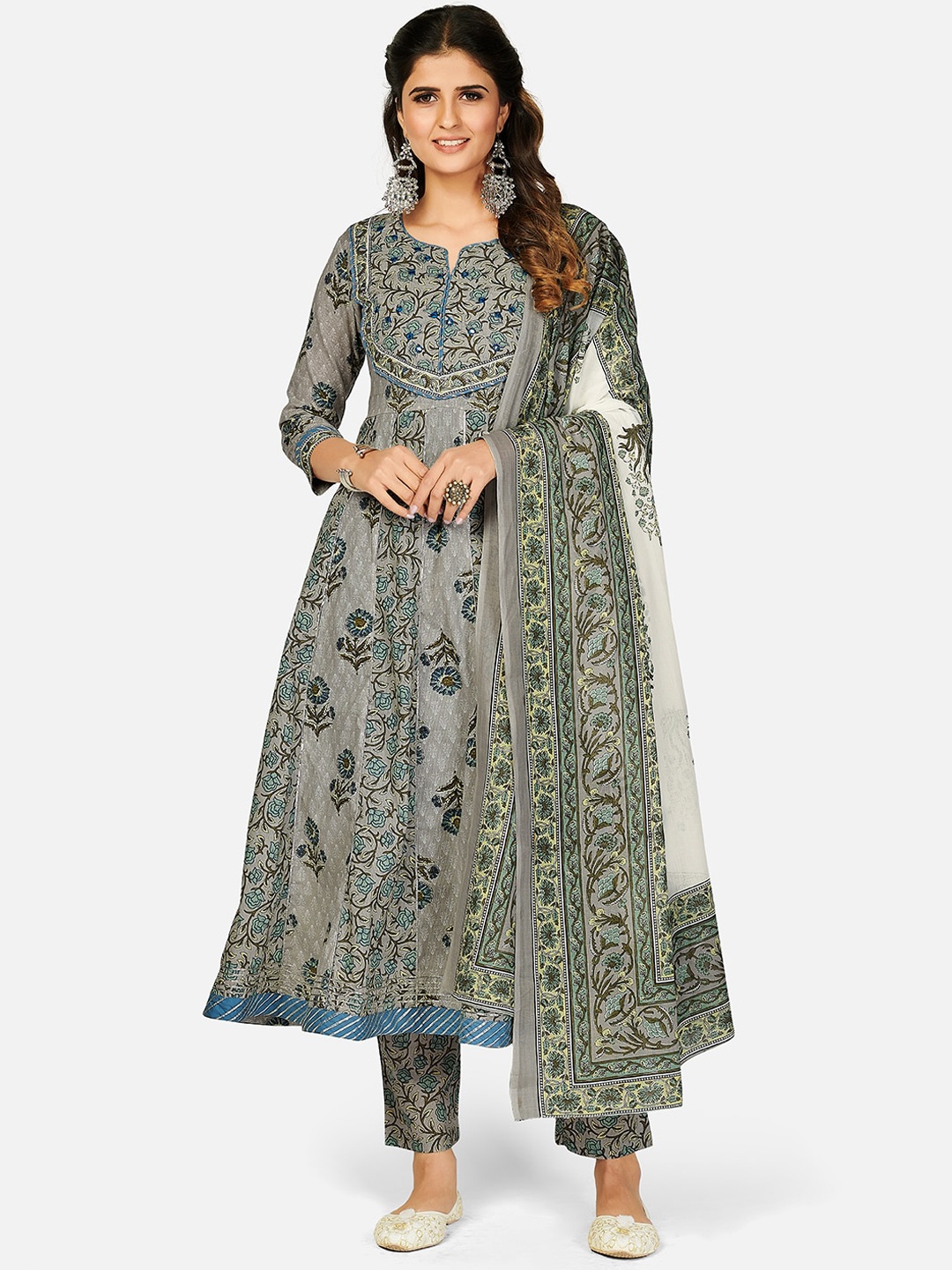 

Vbuyz Women Grey Floral Printed Pure Cotton Kurta with Trousers & Dupatta