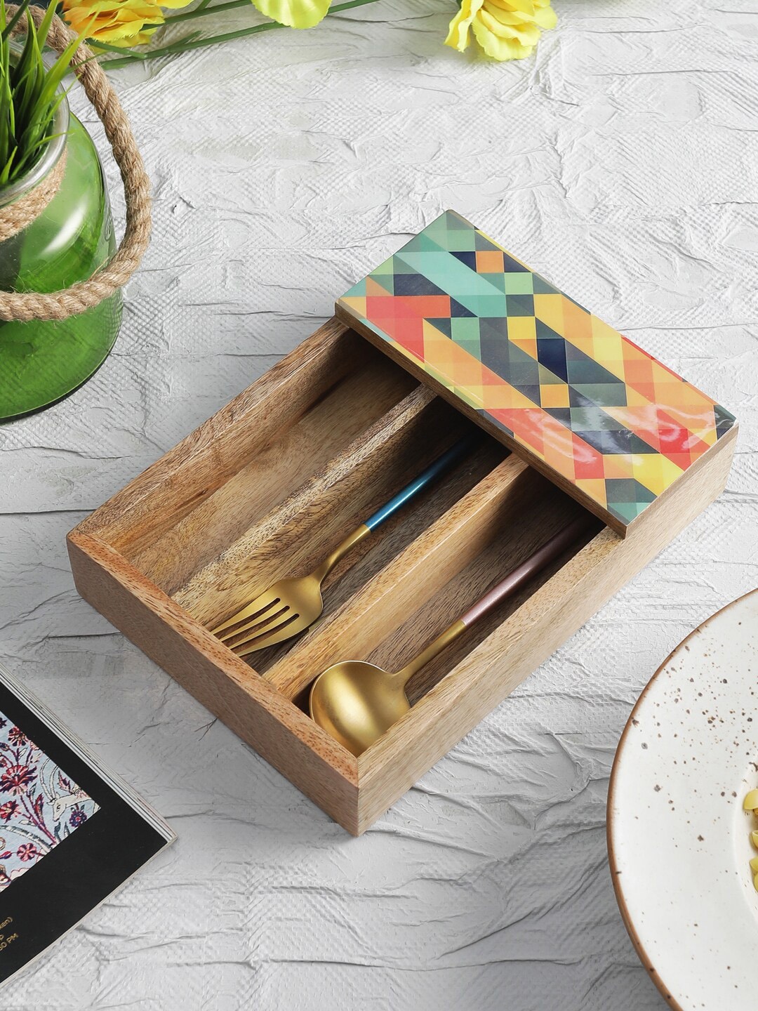 

VarEesha Brown & Yellow Printed Mosaic Mango Wood Spoon Holder