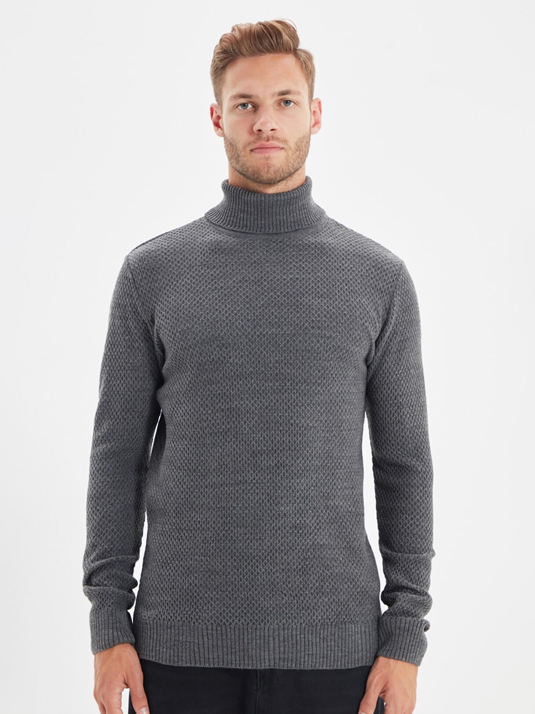 

Trendyol Men Grey Pullover