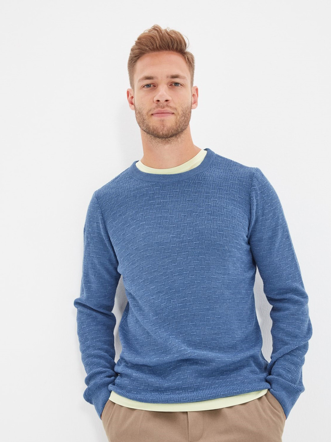

Trendyol Men Blue Pullover