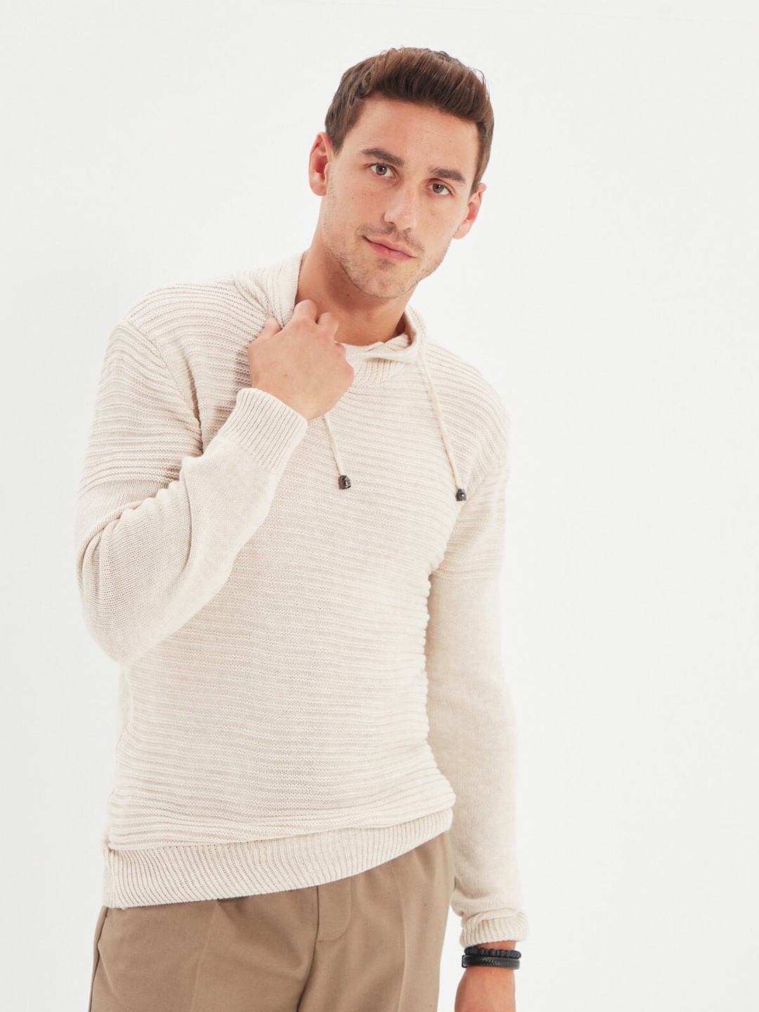 

Trendyol Men Beige Striped Hooded Pullover
