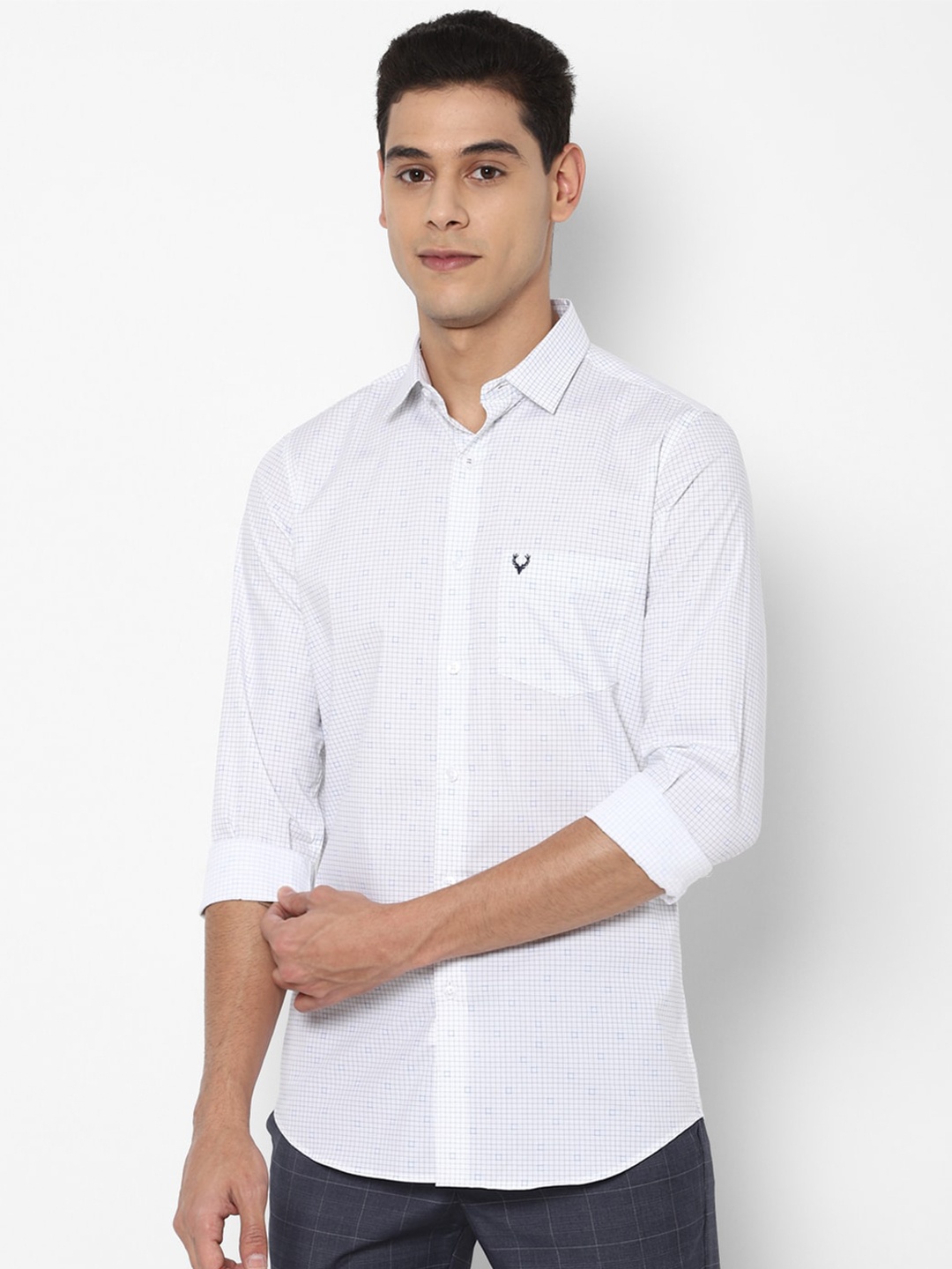 

Allen Solly Men White & Grey Slim Fit Checked Casual Shirt