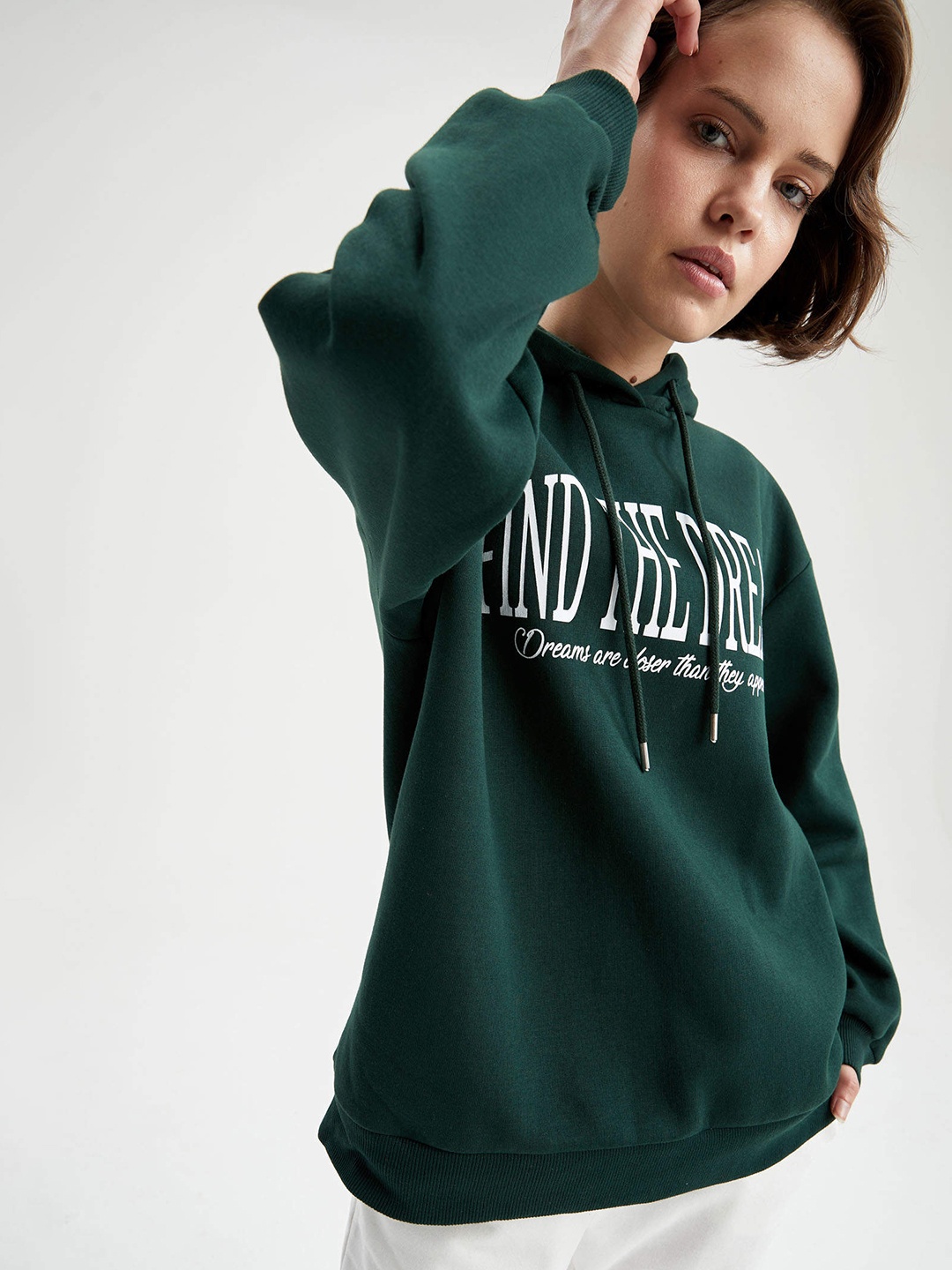 

DeFacto Women Green & White Typography Print Hooded Sweatshirt