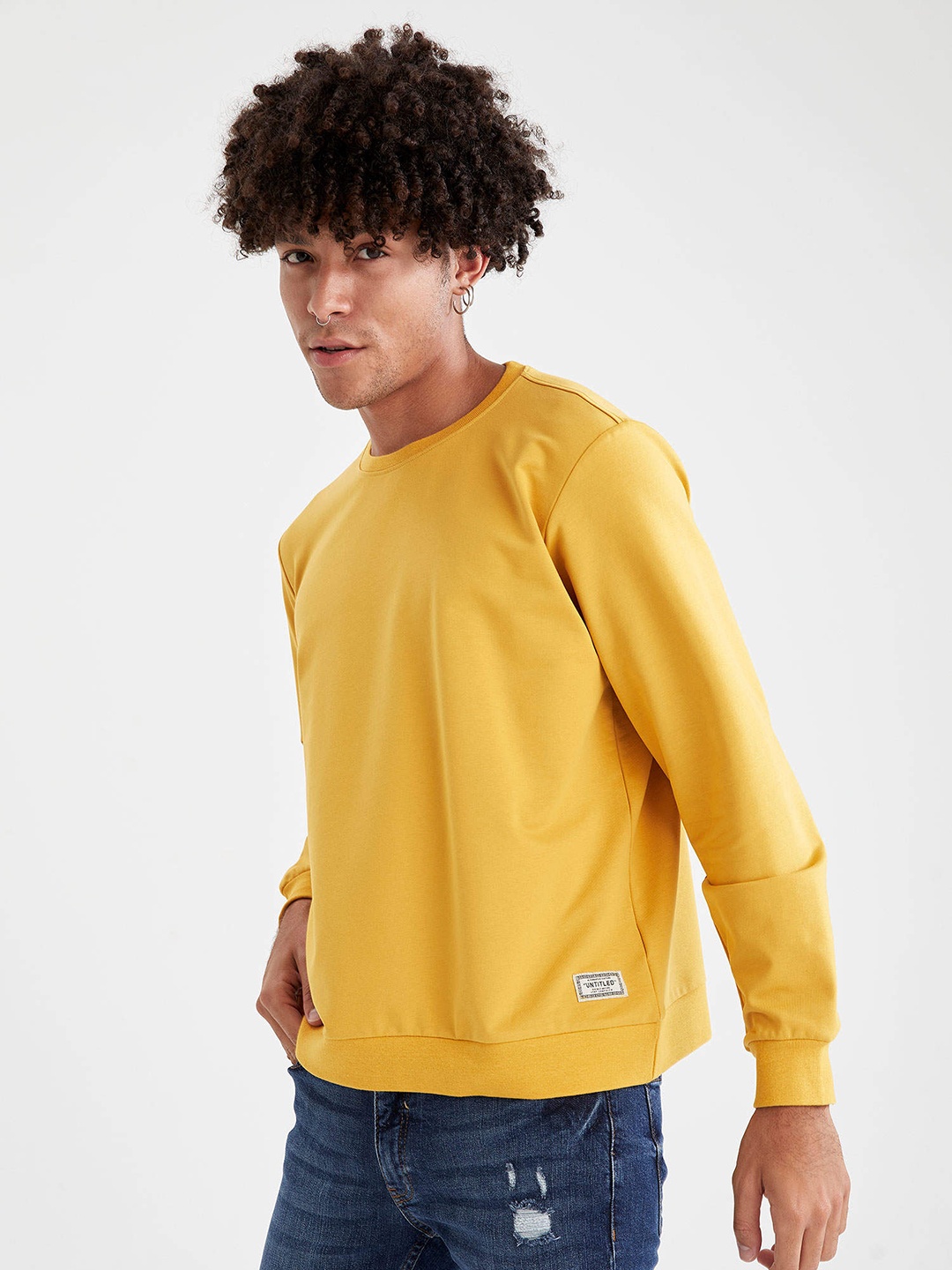 

DeFacto Men Yellow Sweatshirt