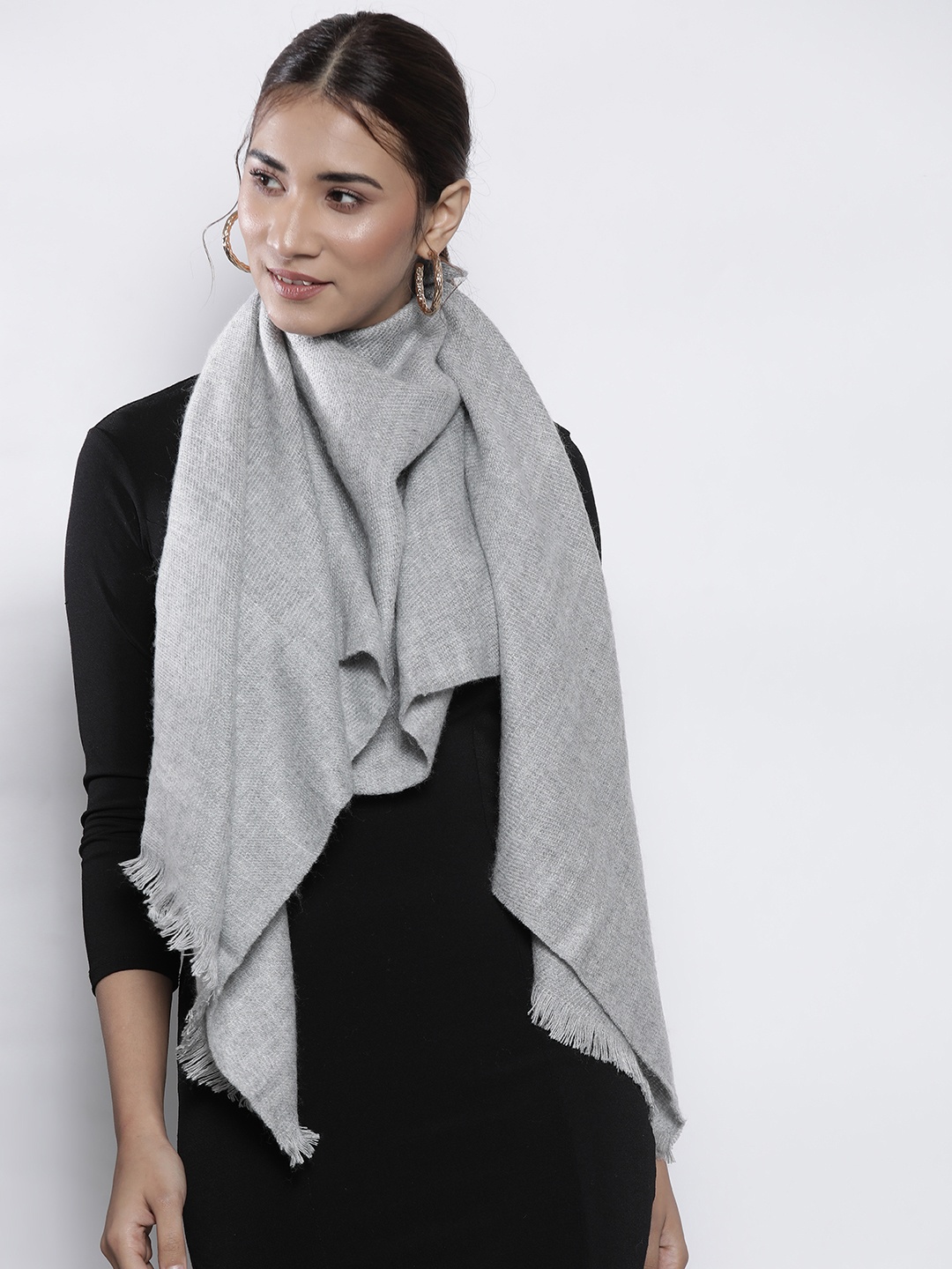 

DeFacto Women Grey Melange Solid Winter Stole