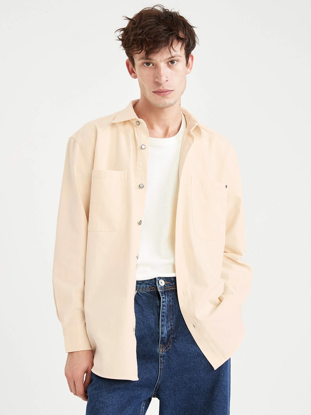 

DeFacto Men Cream-Coloured Cotton Solid Casual Shirt
