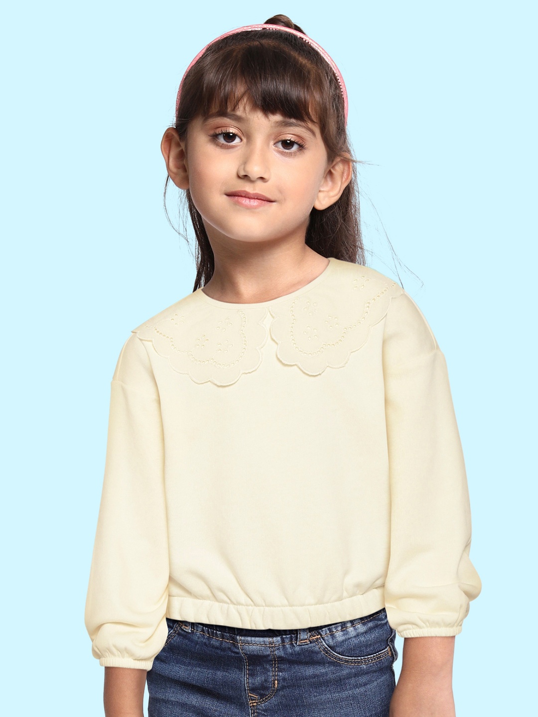 

DeFacto Girls Off White Solid Sweatshirt with Schiffli Embroidered Detail