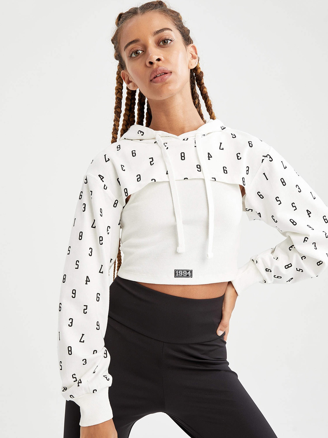 

DeFacto Women Off White Pure Cotton Printed Hooded Cropped Sweatshirt
