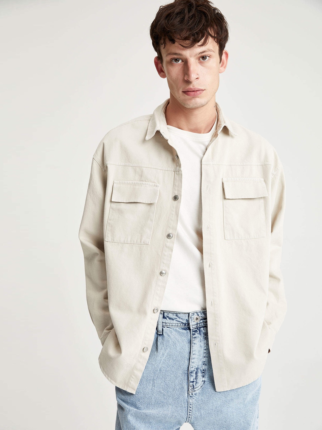

DeFacto Men Off-White Cotton Casual Shirt