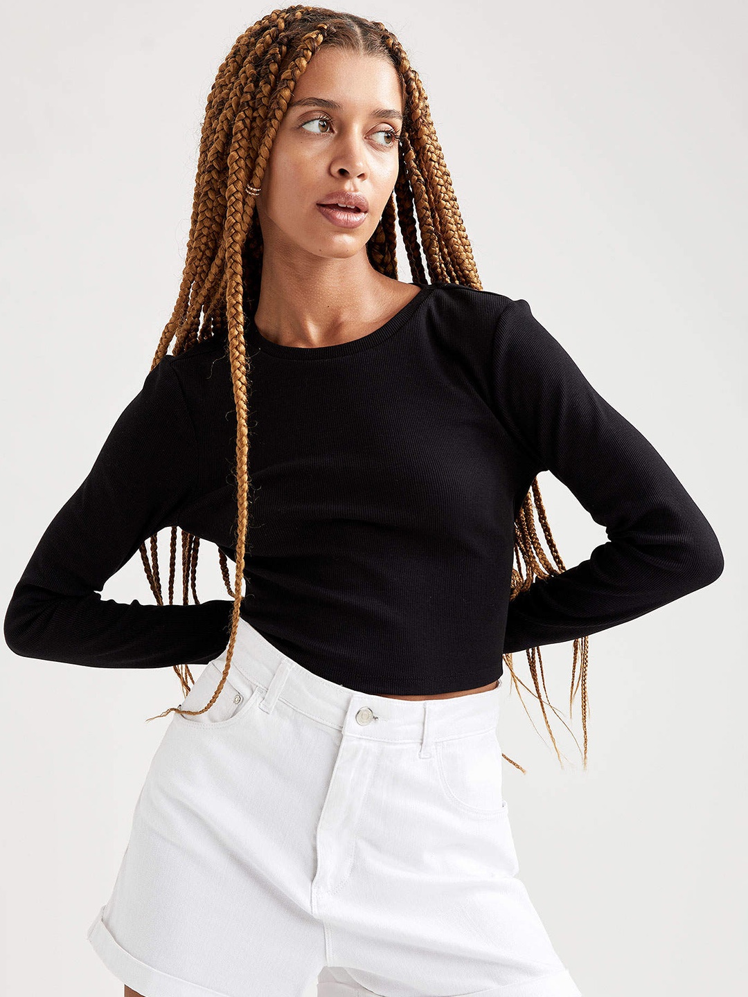 

DeFacto Women Black Solid Styled Back T-shirt