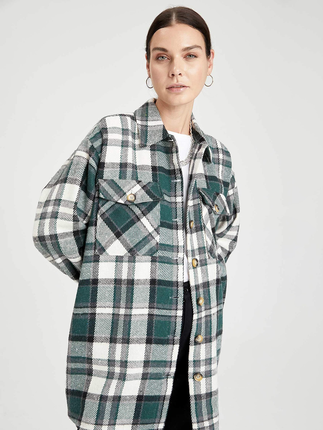 

DeFacto Women Green & White Checked Oversize Fit Longline Shacket