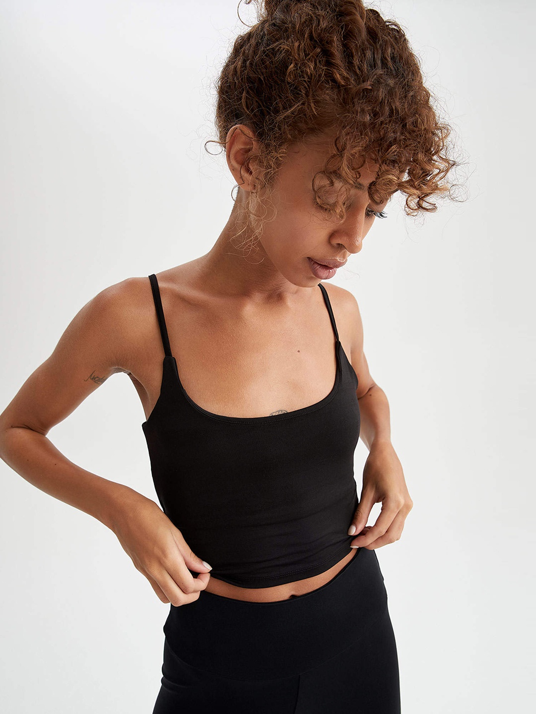 

DeFacto Women Black Solid Camisole