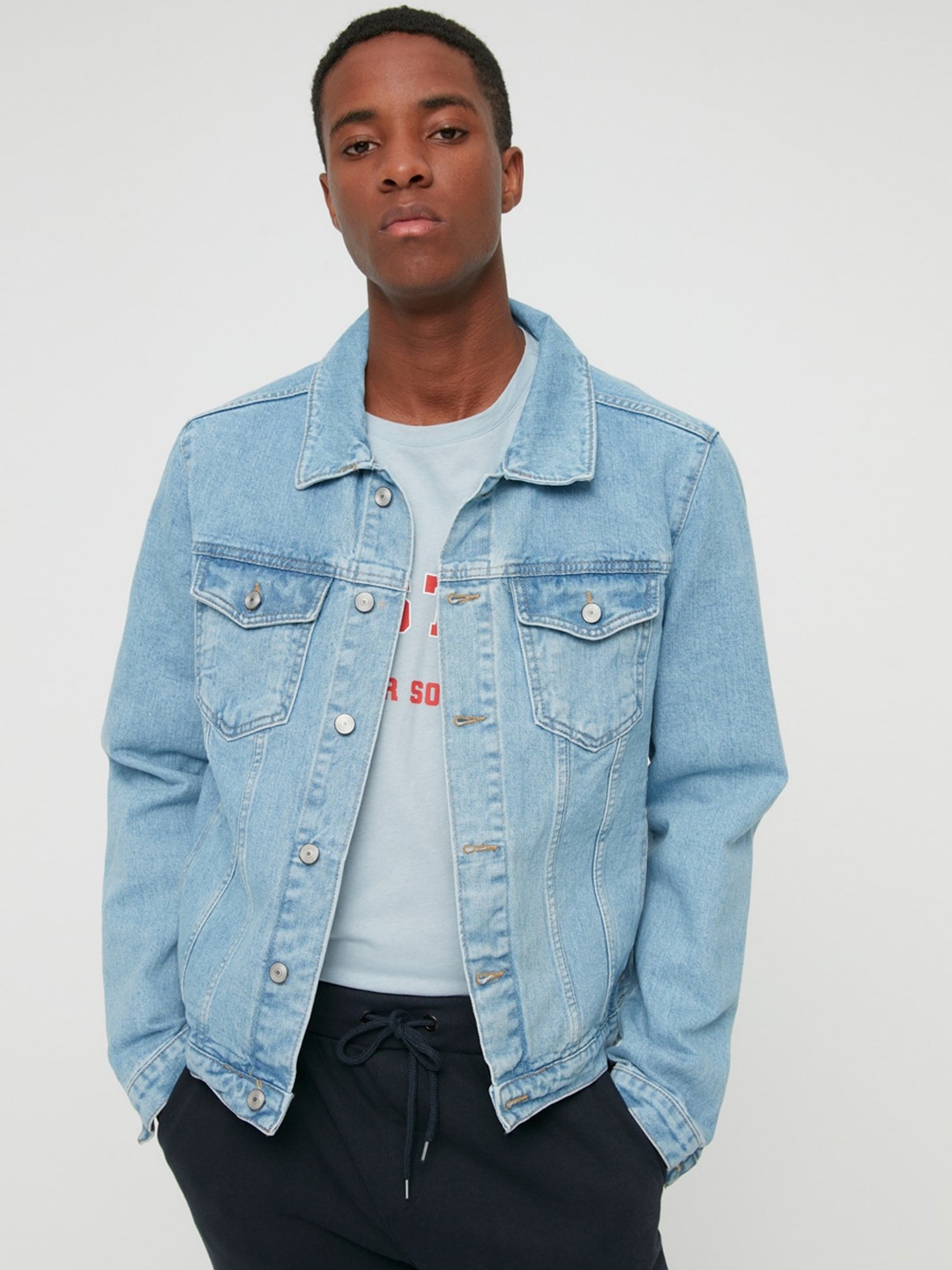 

Trendyol Men Blue Washed Denim Jacket