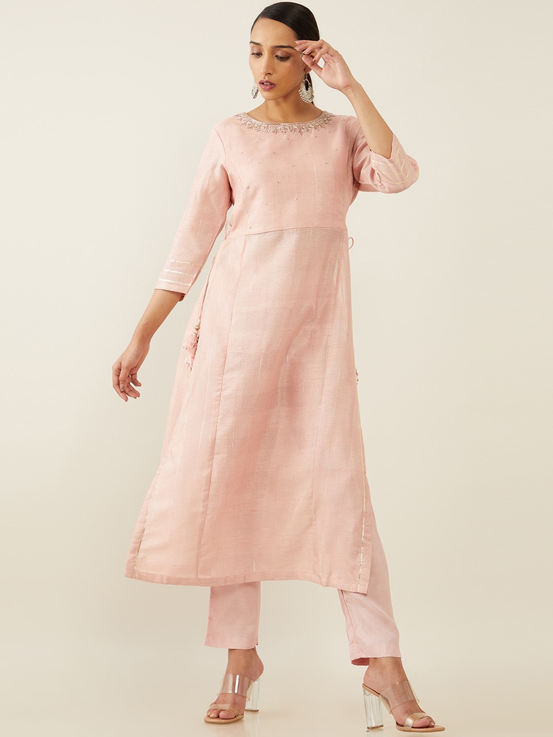 

Soch Women Pink Ethnic Motifs Embroidered Panelled Beads and Stones Kurta with Trousers