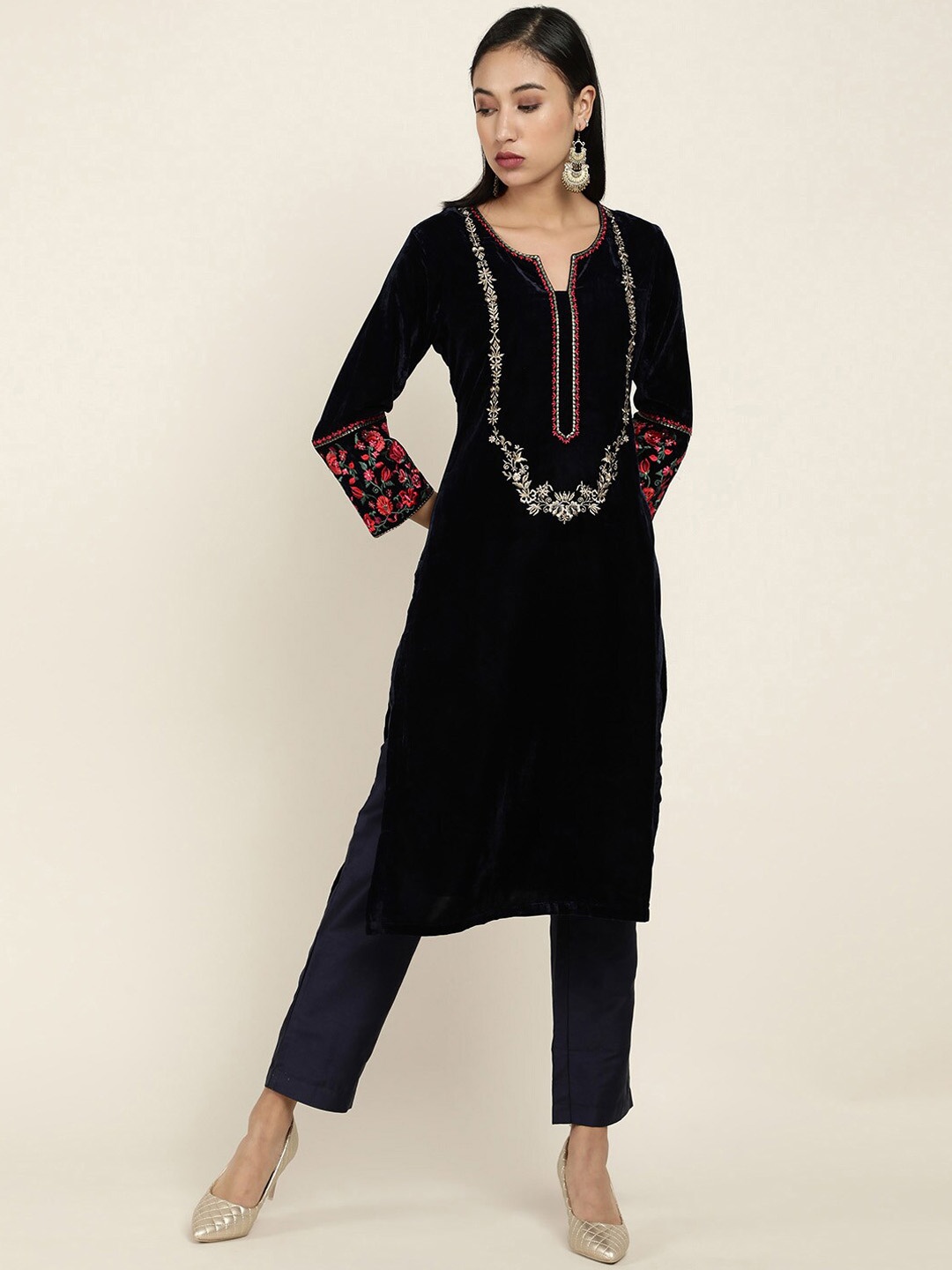 

Soch Women Navy Blue Ethnic Motifs Embroidered Velvet Kurta with Trousers
