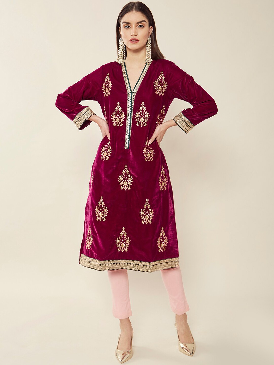 

Soch Women Burgundy Ethnic Motifs Embroidered Gotta Patti Velvet Kurta with Trousers