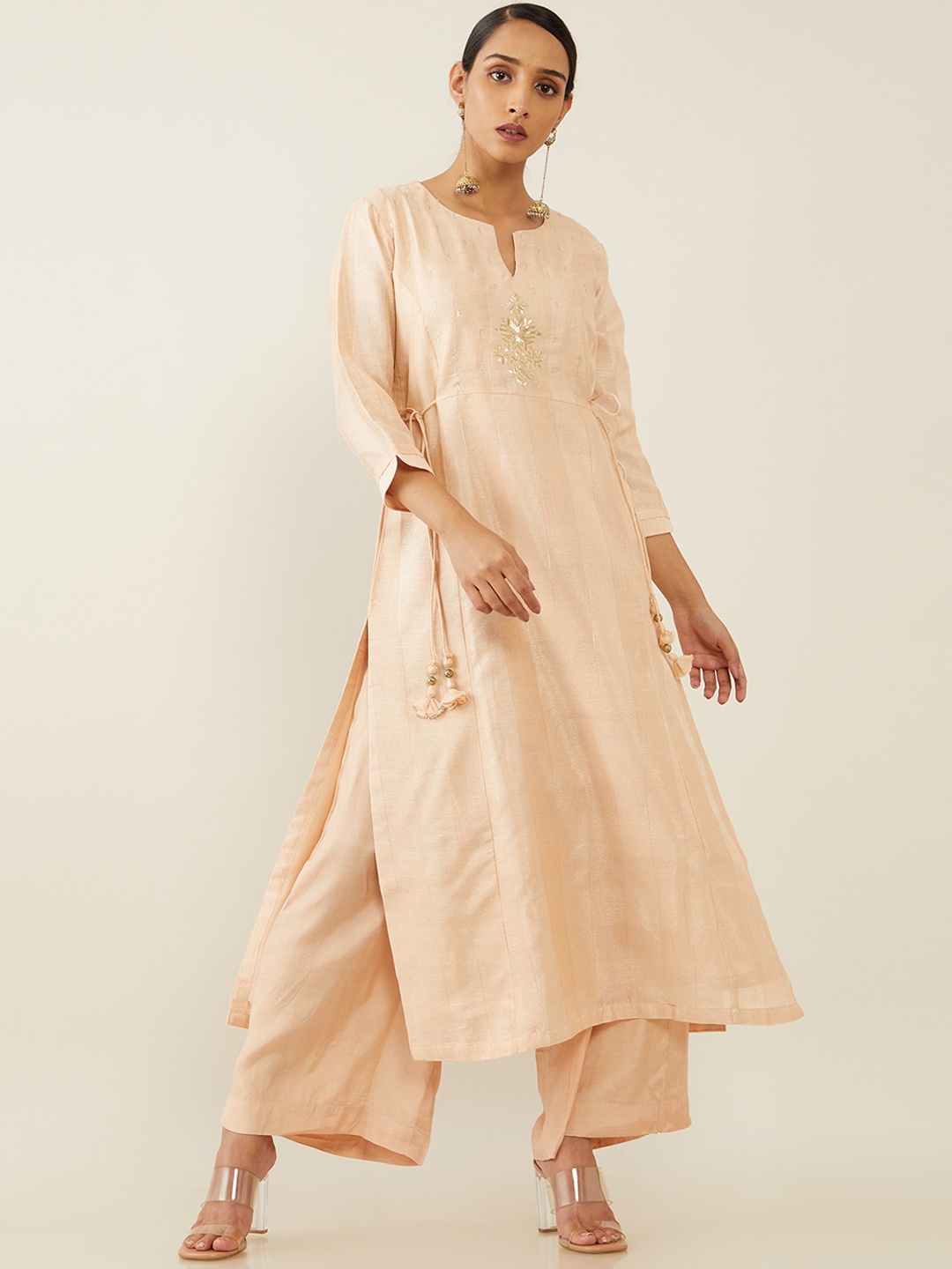 

Soch Women Peach-Coloured Floral Embroidered Kurta with Trousers & With Dupatta
