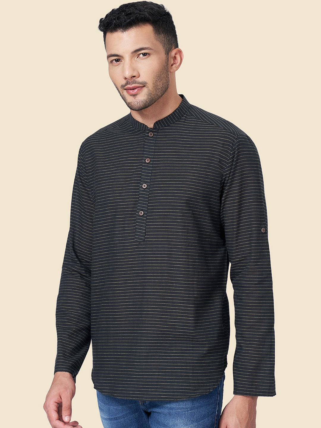 

indus route by Pantaloons Men Black & Beige Striped Pure Cotton Kurta