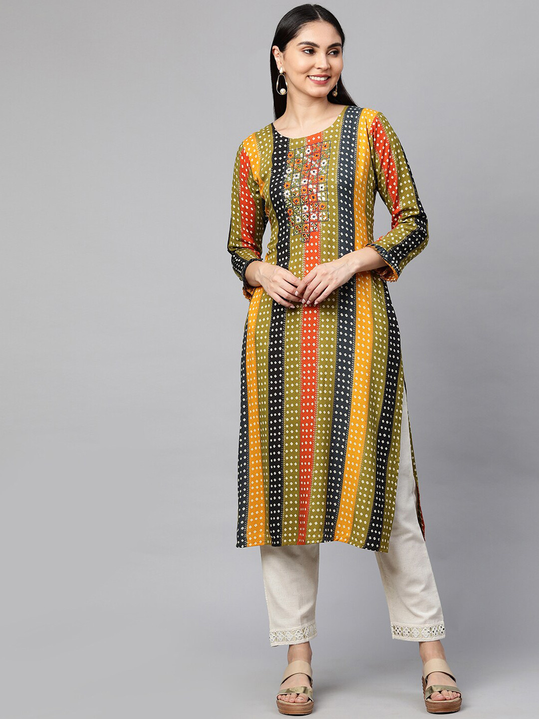 

FASHOR Women Green Ethnic Motifs Printed Keyhole Neck Thread Work Kurta