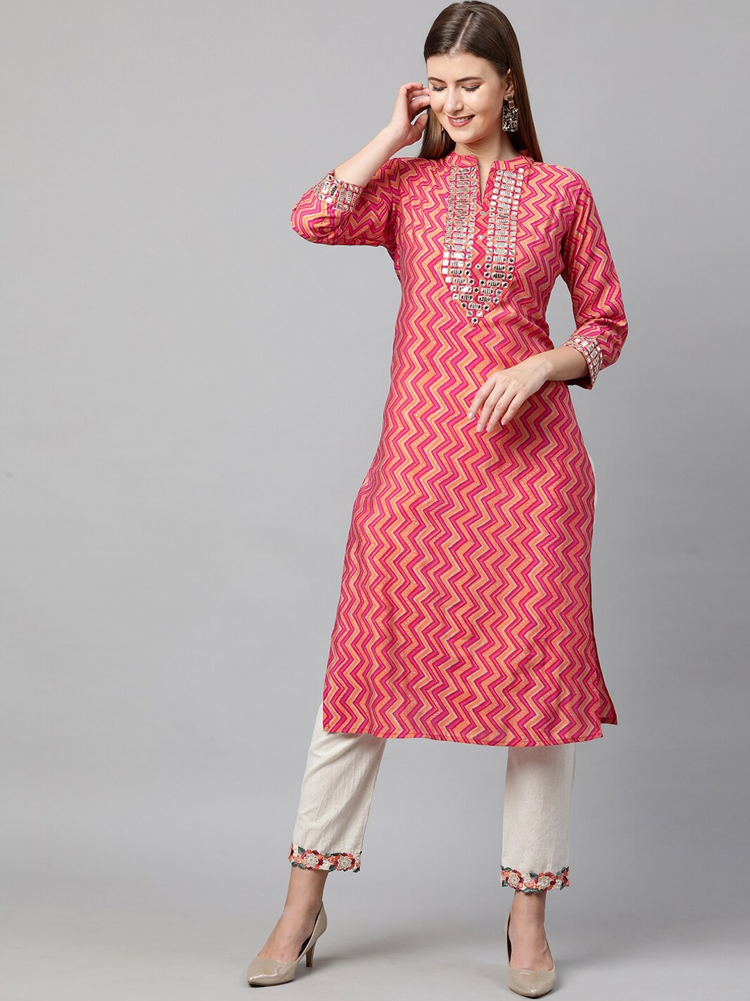 

FASHOR Women Pink & Orange Chevron Printed Mirror Work Kurta
