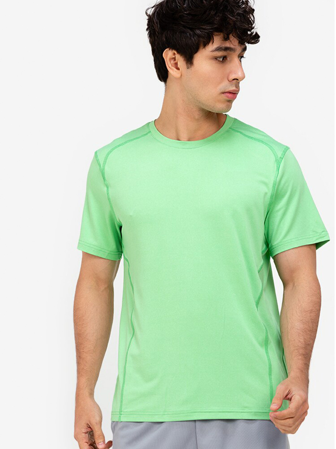 

ZALORA ACTIVE Men Green T-shirt